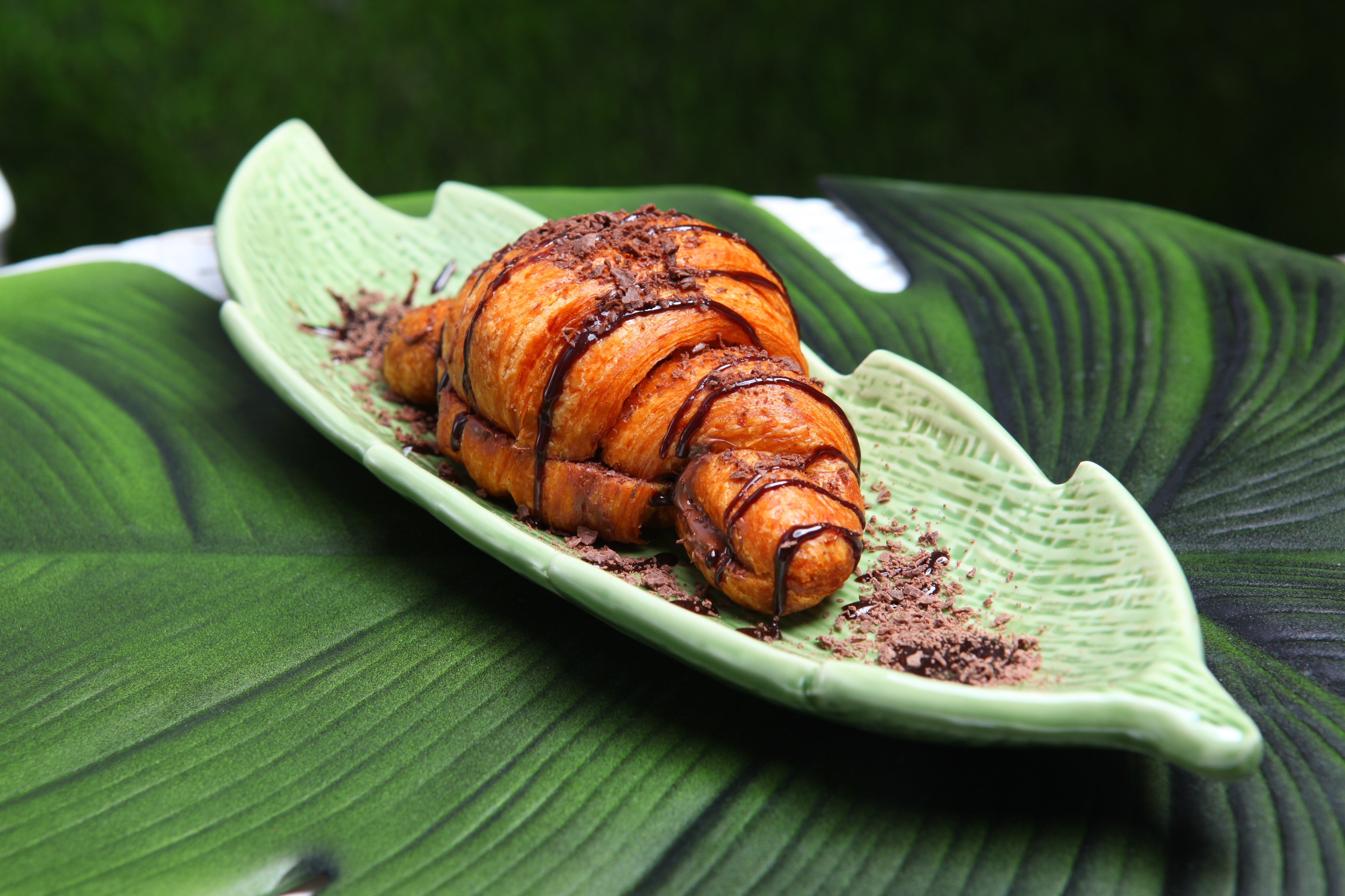 Chocolate Croissant - كرواسان بالشيكولاتة
