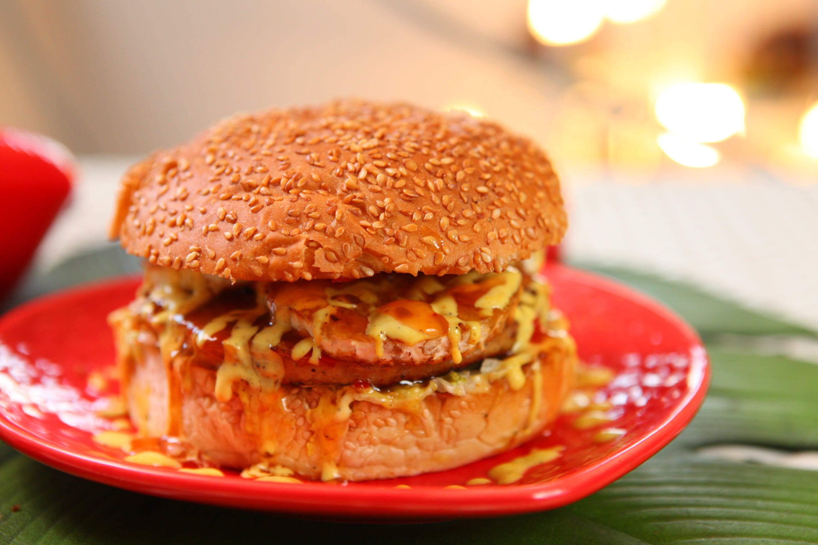 Grilled Orange Chicken Burger - برجر دجاج بالبرتقال المشوي
