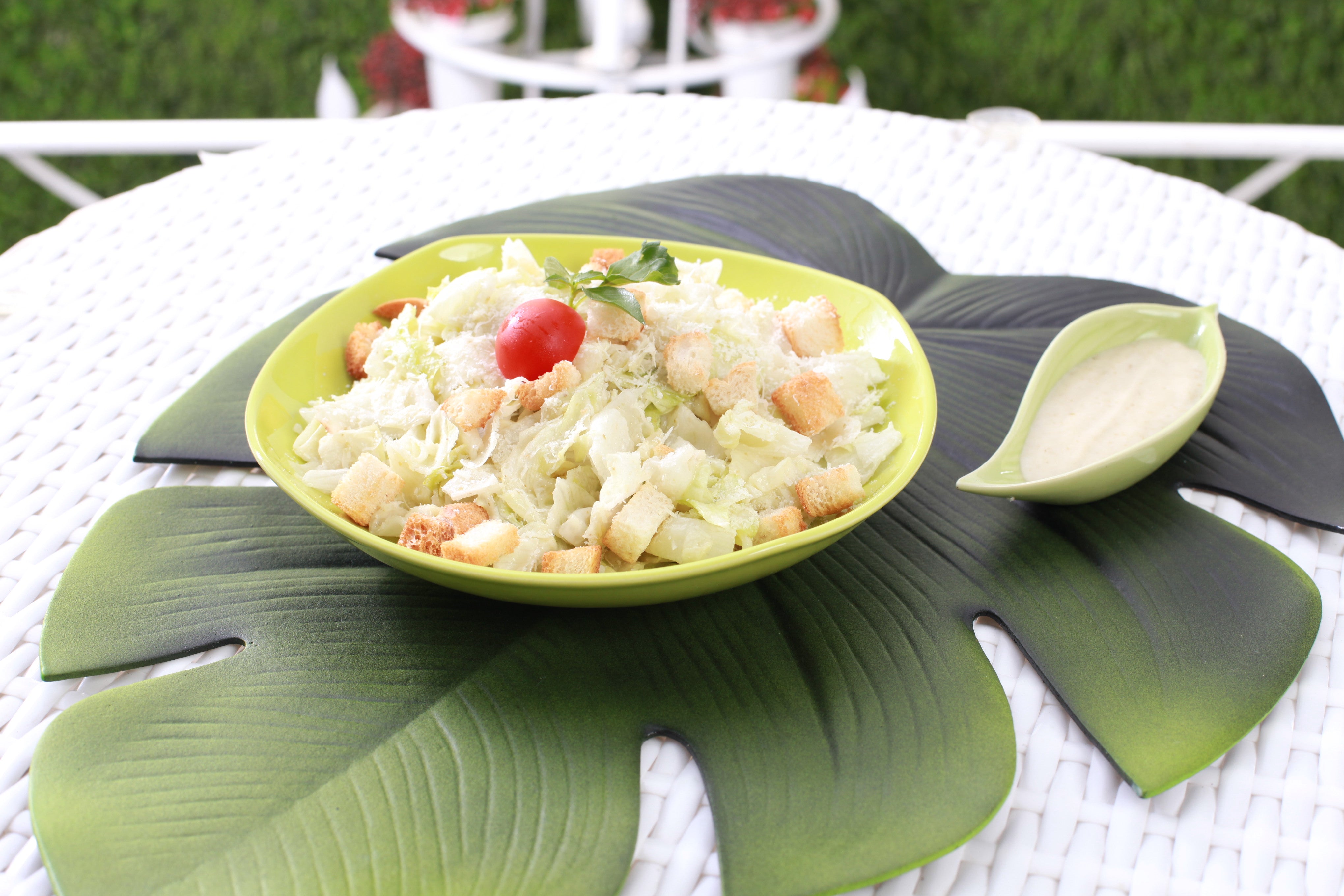 Plain Caesar Salad - سلطة سيزر سادة