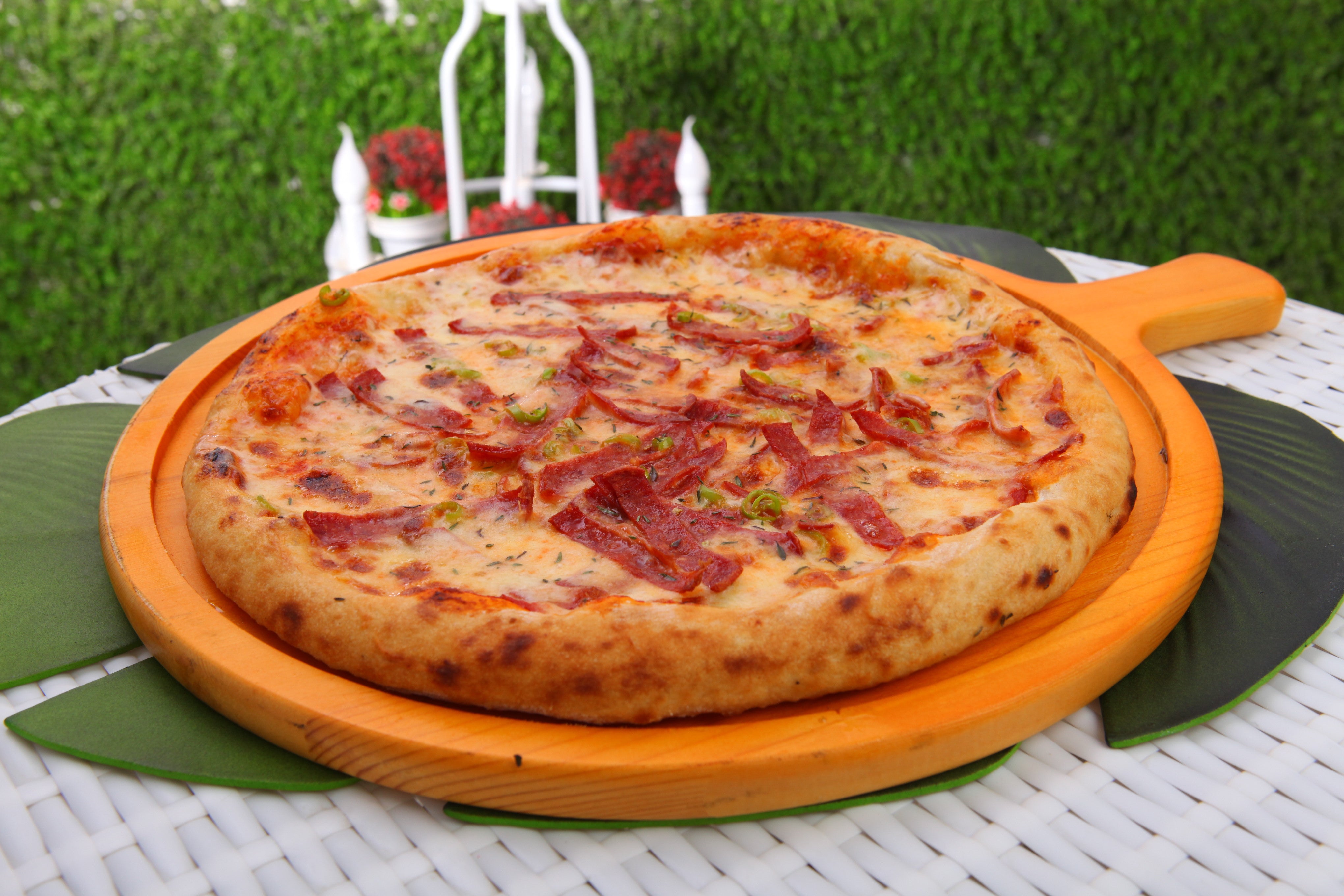 Salami Pizza - بيتزا سلامي