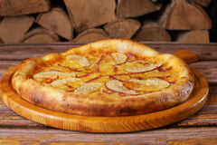 Kiss Ahmed Pizza