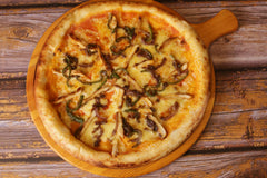 Garlic Chicken Pizza