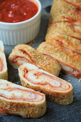 Pizza Roll Mama Mai - بيتزا رول ماما ميا